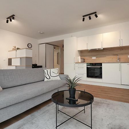 Helloyou Apartments انغلهيم ام رين المظهر الخارجي الصورة