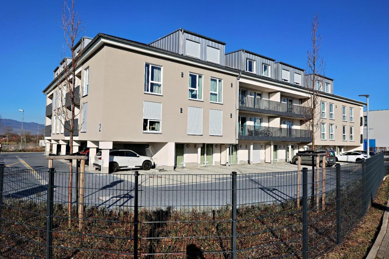 Helloyou Apartments انغلهيم ام رين المظهر الخارجي الصورة