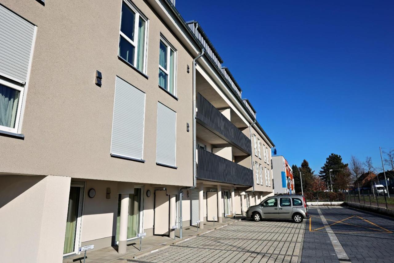Helloyou Apartments انغلهيم ام رين المظهر الخارجي الصورة
