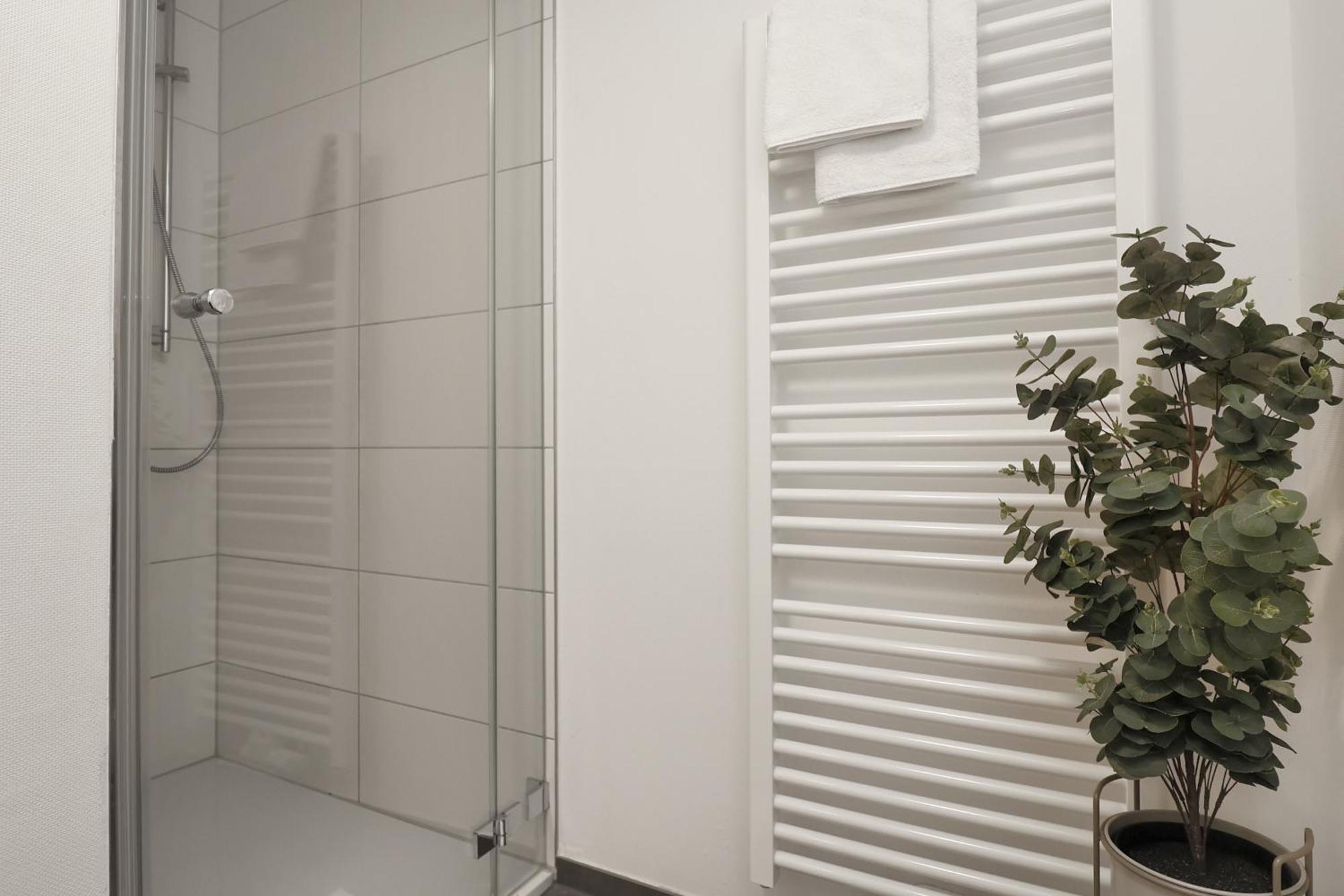 Helloyou Apartments انغلهيم ام رين المظهر الخارجي الصورة